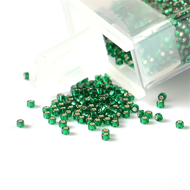15/0 일본 TOHO 원형 유리 비즈, 실버 안감 컬 - Embroidery Glass Beads 리뷰 및 가격