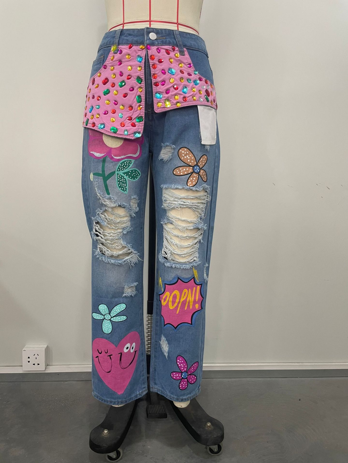 여성용 용수철 꽃 자수 다이아몬드 구슬 구멍 데님 바지 - Embroidery Jeans Sakura 리뷰 및 가격