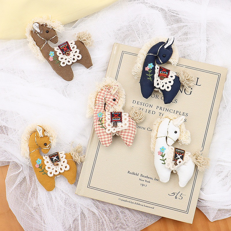 귀여운 체크무늬 조랑말 브로치 수제 봉제 직물 자수 동 - Embroidery Horse 리뷰 및 가격