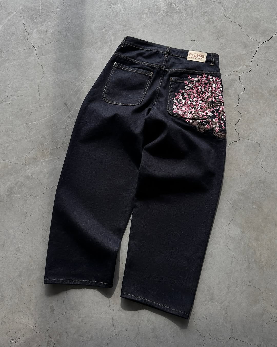 남성용 청바지 사쿠라 자수 슬림 스트레이트 라이트 워시 - Embroidery Jeans Sakura 리뷰 및 가격
